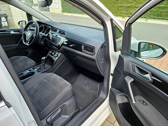 Volkswagen Touran 1.6 TDI 85 kW Highline 7DSG - 11