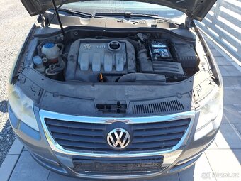 VW PASSAT 1.9 TDI VARIANT HIGHLINE 77kw/105ps - 11