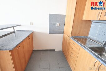 Pronájem 2kk 56m2, P9 Vysočany, ul. Paříkova, balkon, komora - 11