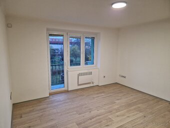Pronájem bytu 3+kk, Ostroměř - 11