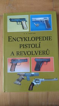 Knihy o zbranich 1 - 11