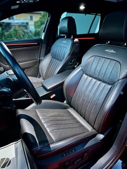 Škoda Superb 3 2021 L&K 2.0 TDi 110kW Pano/DCC/360°/Kůže/ - 11