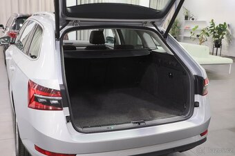 Škoda Superb iV Combi 1.4TSI 160kW DSG - záruka Autodraft - 11