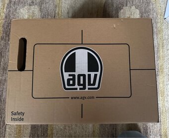 AGV moto helma - 11