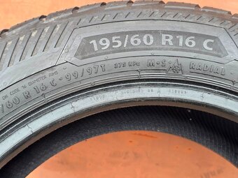 Zimní Barum 195/60/16C - 11