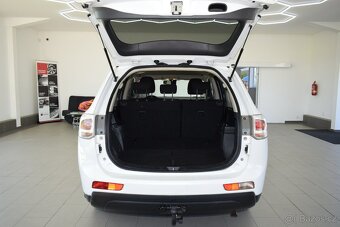 Mitsubishi Outlander 2,2 Di-D 110 kW, INTENSE+,4WD,7-míst - 11