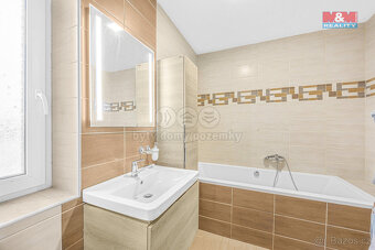 Prodej rodinného domu, 5+1,564 m², Náchod, ul. Na Klínku - 11