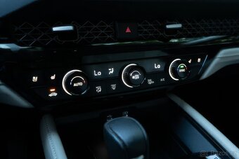 Honda Accord Touring Hybrid 2.0 2024 - 11