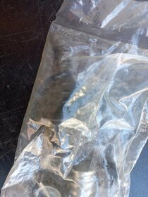 Suzuki VS 1400 Intruder - DÍLY -Padáky - Manuály - 11