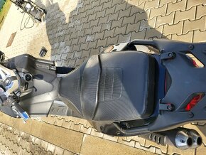 Gilera GP800 - 11