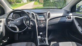 Hyundai i30, combi 1.6 CRDi, 81 kW - 11