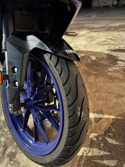 Yamaha YZF-R125 (2025) – TOP STAV, 3 700 km, DPH - 11