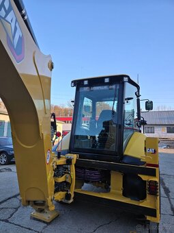 Caterpillar - 11