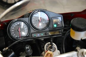 Honda CBR 900 RR Fireblade - krásný stav - 11
