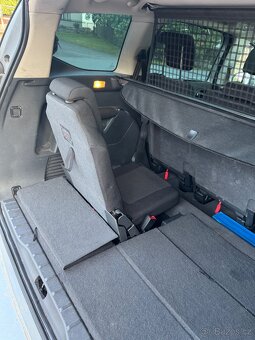 Peugeot 5008 1.6HDI 80kw 7 míst - 11