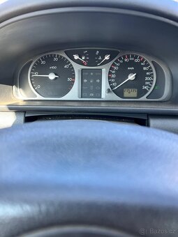 Prodám Renault Laguna II  1,9 DCi 88kw NOVÁ STK 6/2027 - 11