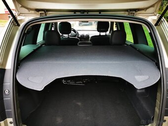 Dacia Duster 1.6 - 11
