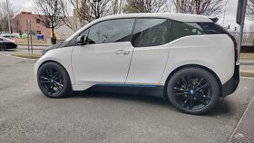 BMW i3 Hybrid REX 94Ah, Maximální výbava - 11