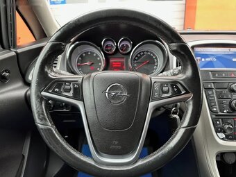 Opel Astra, 1.4 T 103KW NAVI,BI-XENON - 11