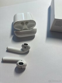apple airpods 1 - 11