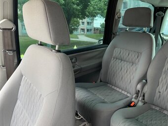 Prodám Ford Galaxy 19 TDi - 11