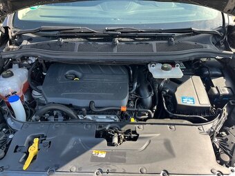 Prodám Ford S-Max 1,5 Eco boost Titanium - 11