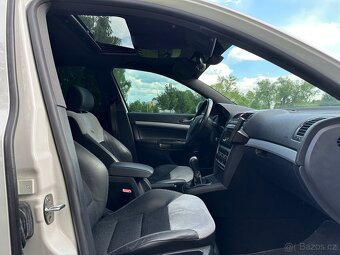 Škoda octavia 2 RS 2.0tfsi 147kw benzín původ ČR - 11