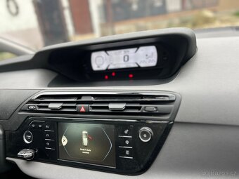 Citroen c4 Picasso 1.6 i dvě sady kol - 11
