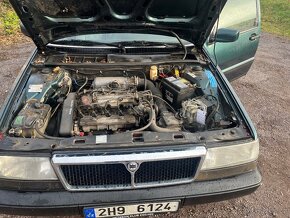 Lancia Thema 2.0i - 11