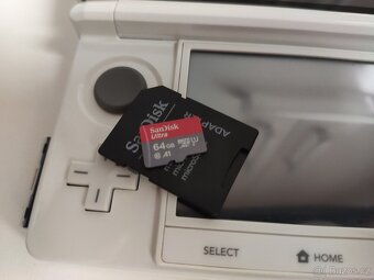 Nintendo 3DS Ice White + homebrew hack a 64GB karta - 11