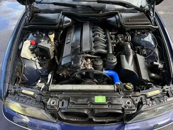 Komplet na náhradní díly-BMW E39 528i m52 142kW - 11