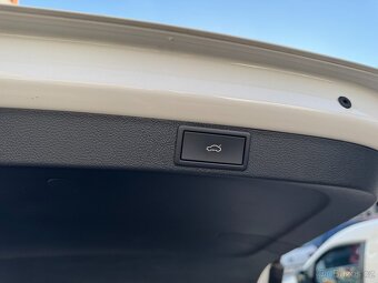 Škoda Octavia 4 RS 2.0 TDI 147kW DSG Matrix LED Navi Keyless - 11