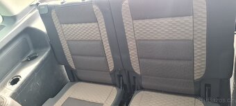 VW Touran Cross 2,0 TDi 125 Kw..7 míst - 11