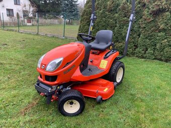 Zahradní traktor Kubota GR 2120 4 x 4 - 11