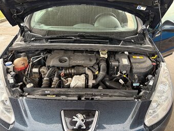 Peugeot 308 SW 1.6 hdi 82 kW - 11