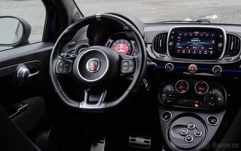 Abarth 595 Monster Energy Yamaha - 11