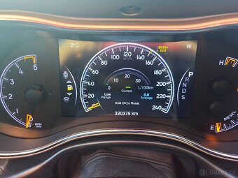Jeep Grand Cherokee Summit 3.0CRD - 11