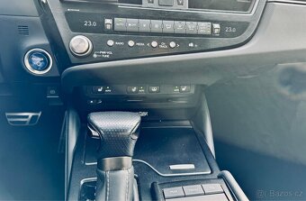 Lexus ES 300h F-Sport Top, DPH - 11