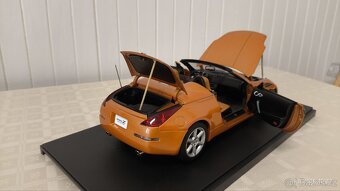 Model Nissan 350 Z Roadster Sunset Orange, Autoart 1:18 - 11