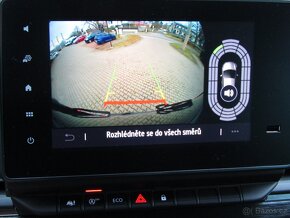 Renault Trafic III 2,0 Blue dCi 110 kW/150k L2 8 míst - 11