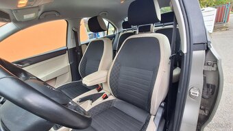 Rapid 1.6 tdi 85kw Elegance, r.2016, 127500km, 1.majitelka - 11