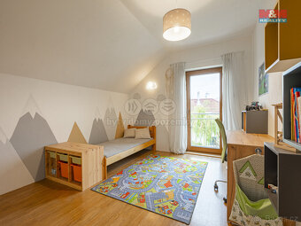Prodej rodinného domu, 166 m², Zlatá - 11