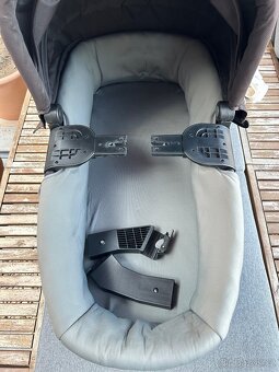 Thule Urban Glide 2 - 11