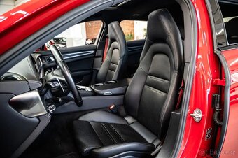 Porsche Panamera - 11