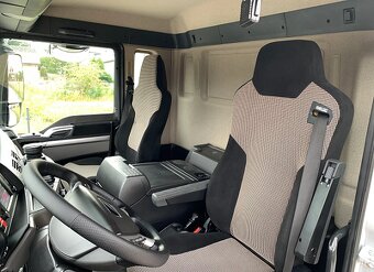 MAN TGS 41.470 8x4 - třístranný sklápěč + závěs pro přívěs - 11