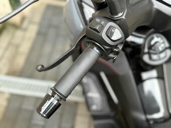 Yamaha X-Max 125 Tech MAX 2023 - 11