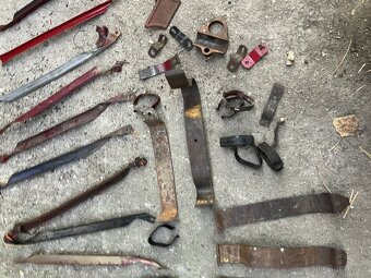 jawa držák tachometru - 11