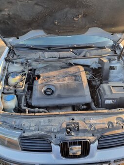 Seat Leon 1,6, 77 kW, 2004, tažné - 11