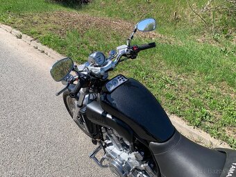 YAMAHA V-MAX 1200 - 11