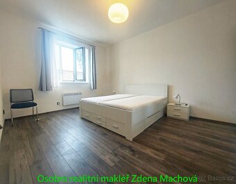 Pronájem zařízeného bytu 2kk, ul. Hornoměcholupská, Praha 10 - 11